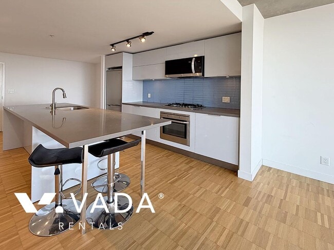 Photo - Woodwards 1 BR APT Rental 2102-108 West Cordova St Vancouver: VADA Unit 2102