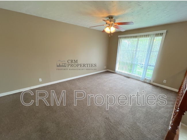 Photo - 2301 Tam O Shanter Rd