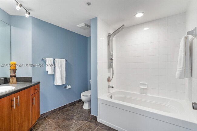 100 N Federal Hwy Unit 643