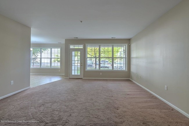 Photo - 363 St Andrews Pl