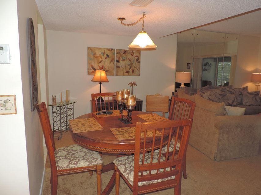 Photo - 18081 SE Country Club Dr