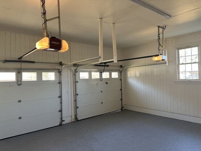 Photo - 1700 Sulgrave Rd