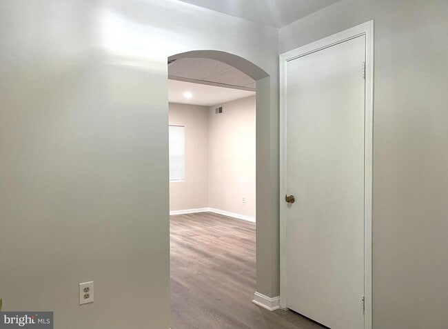 Photo - 1802 Key Blvd