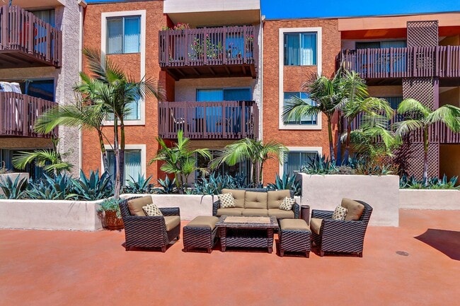 Photo - Westwood Villa