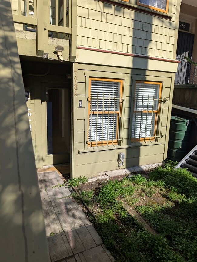 Photo - 776-778 20th Street Unit A