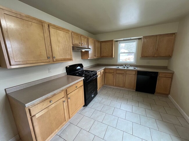Building Photo - 2 Bed 1 Bath Single Family Home in Wausau