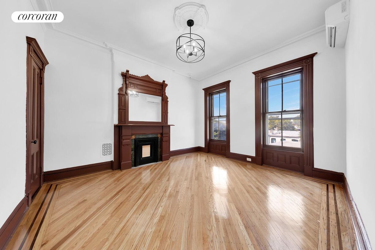 Photo - 209 Jefferson Ave Apartment