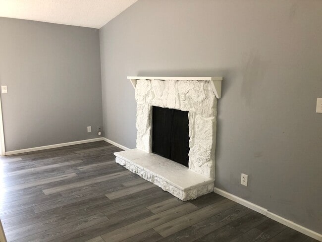 2-Bedroom 1-Bathroom Duplex in Veneta - 2-Bedroom 1-Bathroom Duplex in Veneta