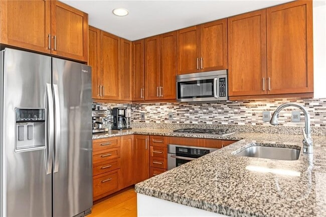 Photo - 200 W Exchange St Unit 1112