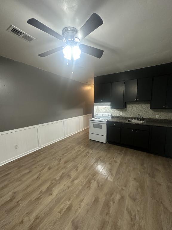 Photo - 217 Carys Ln