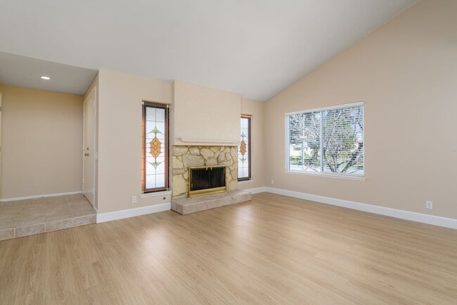 Photo - Beautiful Newbury Park 3 Bedroom 2 Bath Home