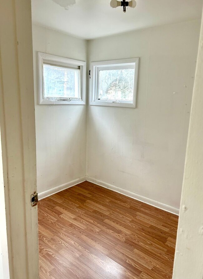 Photo - 155 Glenwood Ave Unit 155 Glenwood Apt 1