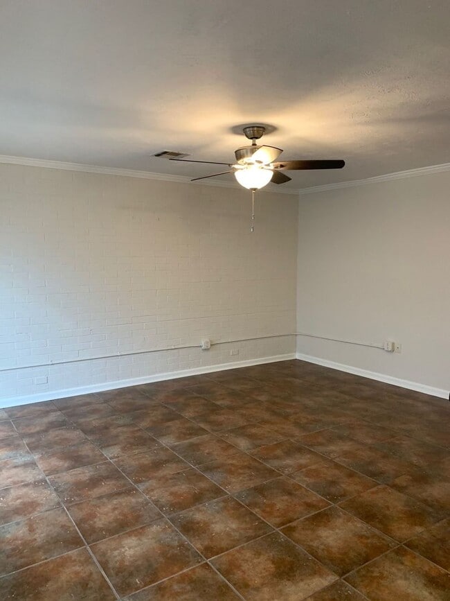 Photo - 305 Woodruff Unidad 305 Woodruff Street- A