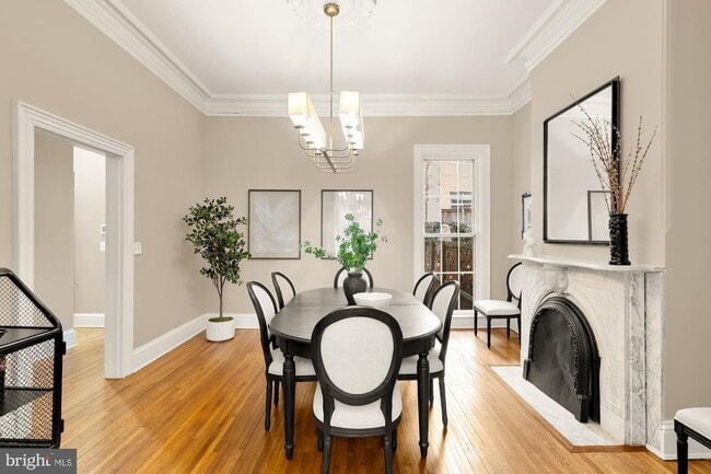 Photo - 1337 Vermont Ave NW