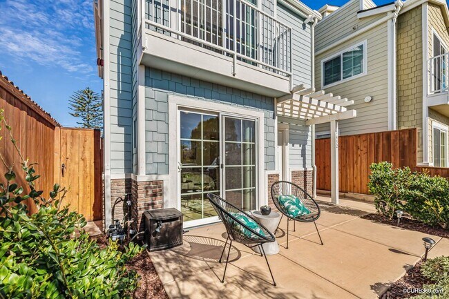 Photo - 1452 Reed Ave