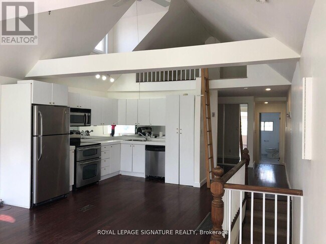 Photo - 20 Kewbeach Ave