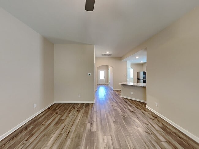 Photo - 353 Lowery Oaks Trl