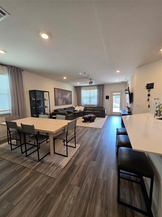 Photo - 8415 Linda Michelle Ln