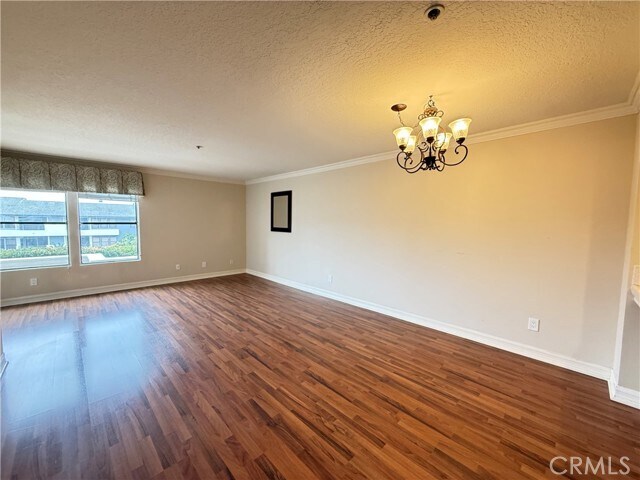 Photo - 260 Cagney Ln