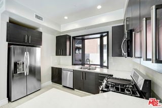 Photo - 1621 Franklin St