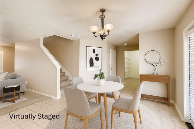 Photo - Close to Randolph AFB!