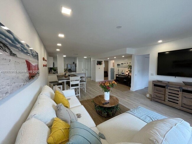 Photo - 3944 NE 167th St Unit 107