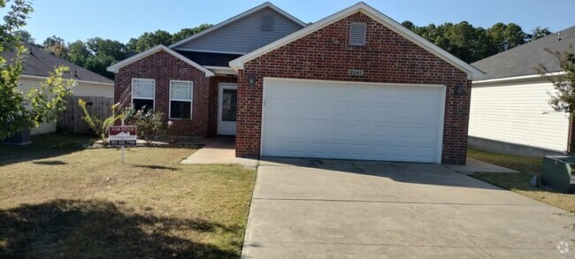 Building Photo - CHAPEL CREEK Rental