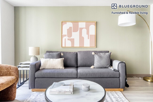 Photo - 3510 Beacon Ave Unidad FL2-ID981