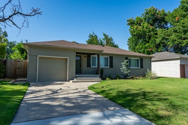 Photo - Stunning 3 Bed 2 Bath In Great Area