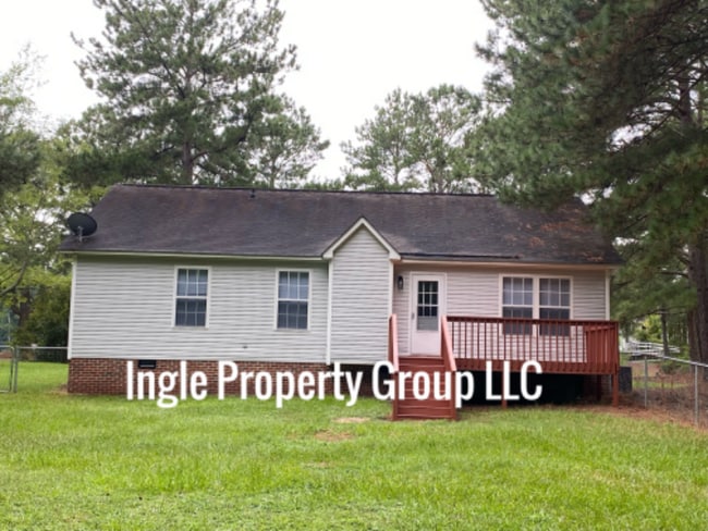 Photo - 375 Sommerset Dr
