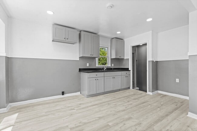 16039 Fairmount Dr