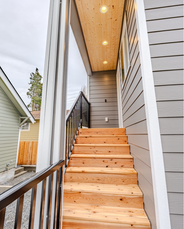 Photo - 2106 Oakes Ave