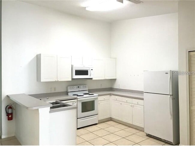 Photo - 2792 Club Cortile Cir Unit B