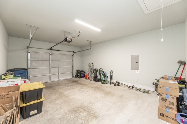 Photo - 9 Drywood Ln