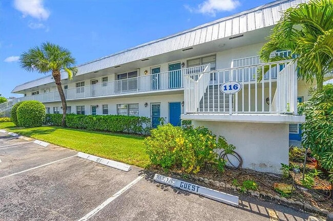 Building Photo - 2929 SE Ocean Blvd Unit 116-7