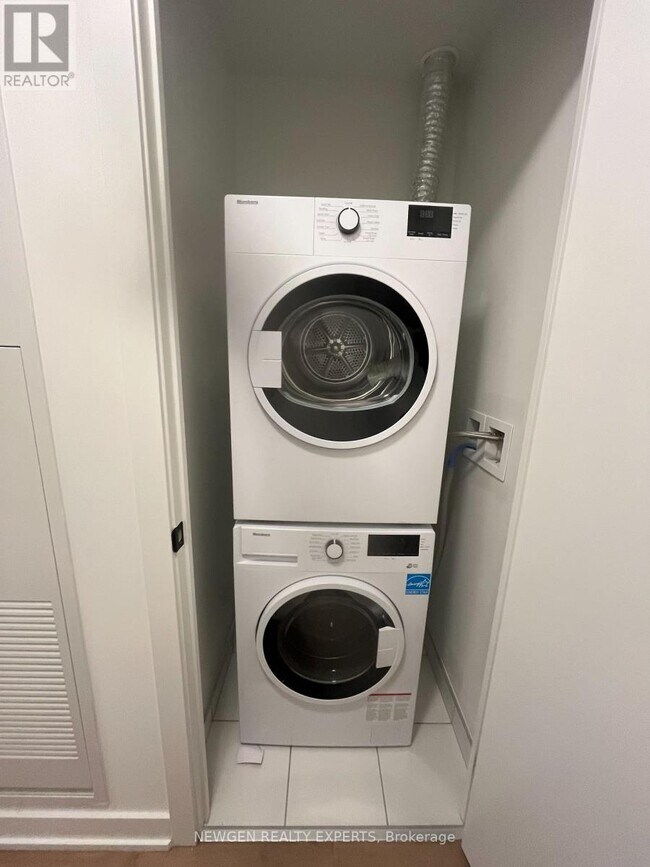 Photo - 5 Quarrington Ln Unit 1505