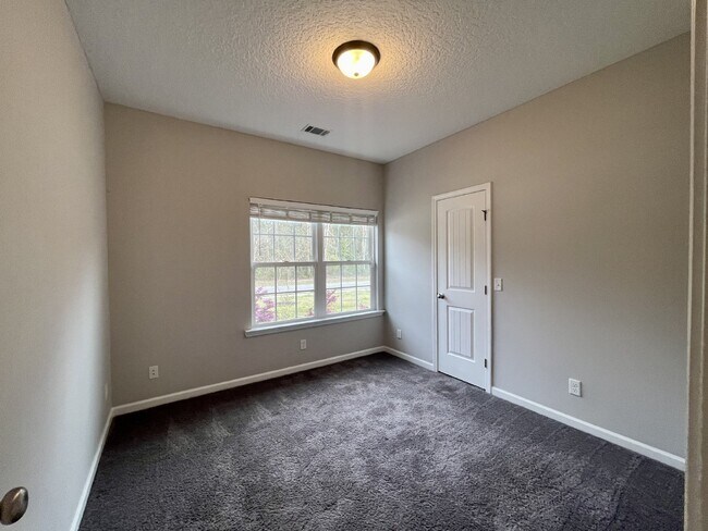 Photo - Home For Rent