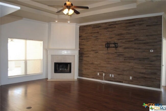 Photo - 1415 Loving Trl