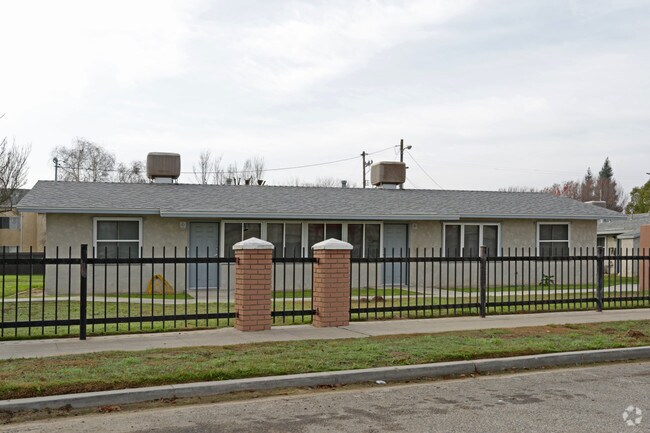 Photo - Magill Terrace Apartments
