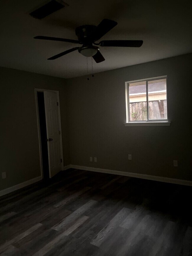 Photo - 8520 - 8522 Unidad 8522