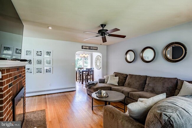 Photo - 1538 Carmac Rd