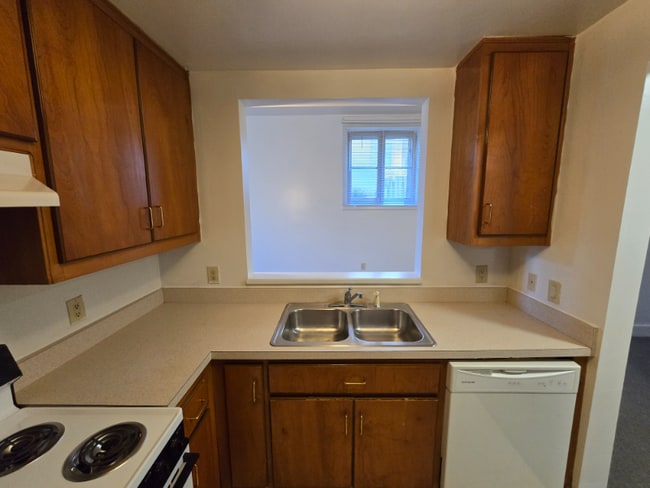 Photo - 633 W Washington St Unit 10