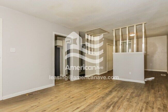 Photo - 4311 W 19th St
