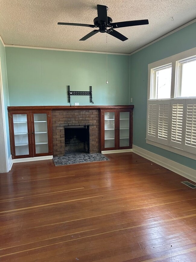 Photo - 1-Bedroom in Quiet 4-Plex near Ivywild Unidad Woodburn 1810