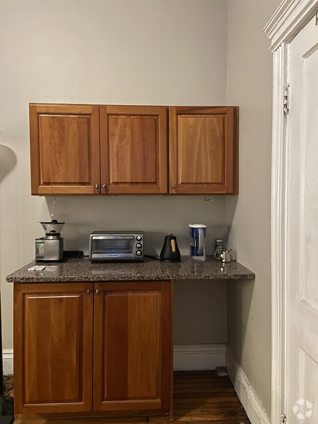 Building Photo - 50 Charlesgate E Rental