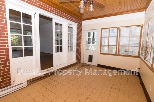 Photo - 408 Frazier Dr