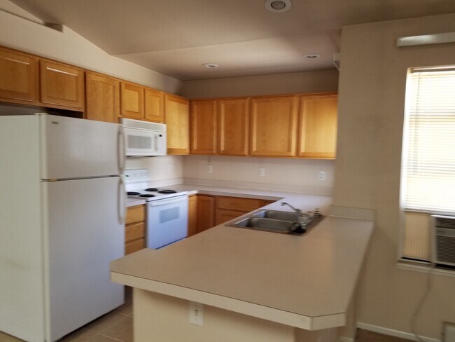 Photo - 4701 Cottage Ln