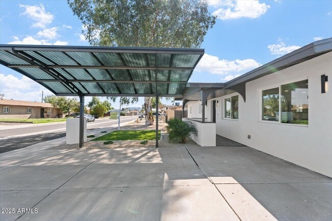 Photo - 14820 N 35th St