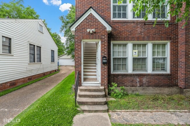 Photo - 234 Boulevard St
