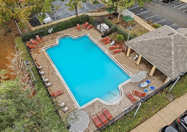 Building Photo - 6075 Maggies Cir Unit 103